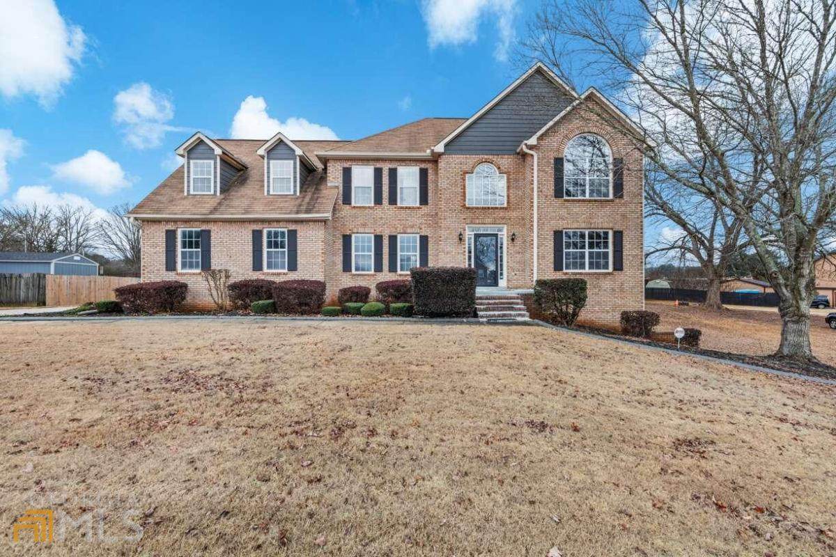213 Highland Terrace - Photo 1