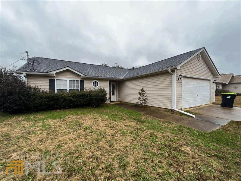 54 Canterbury Drive - Photo 1