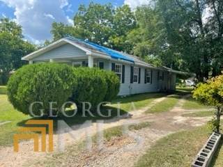 810 21st Avenue - Photo 1