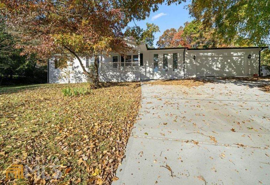 297 Beamer Circle - Photo 1