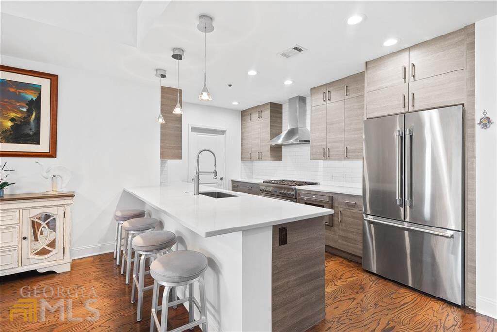 270 17th Street - Photo 1