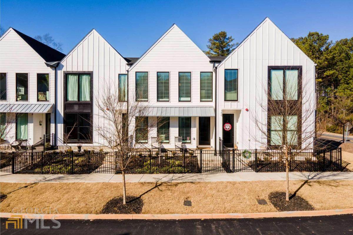 102 Pearl Street - Photo 1