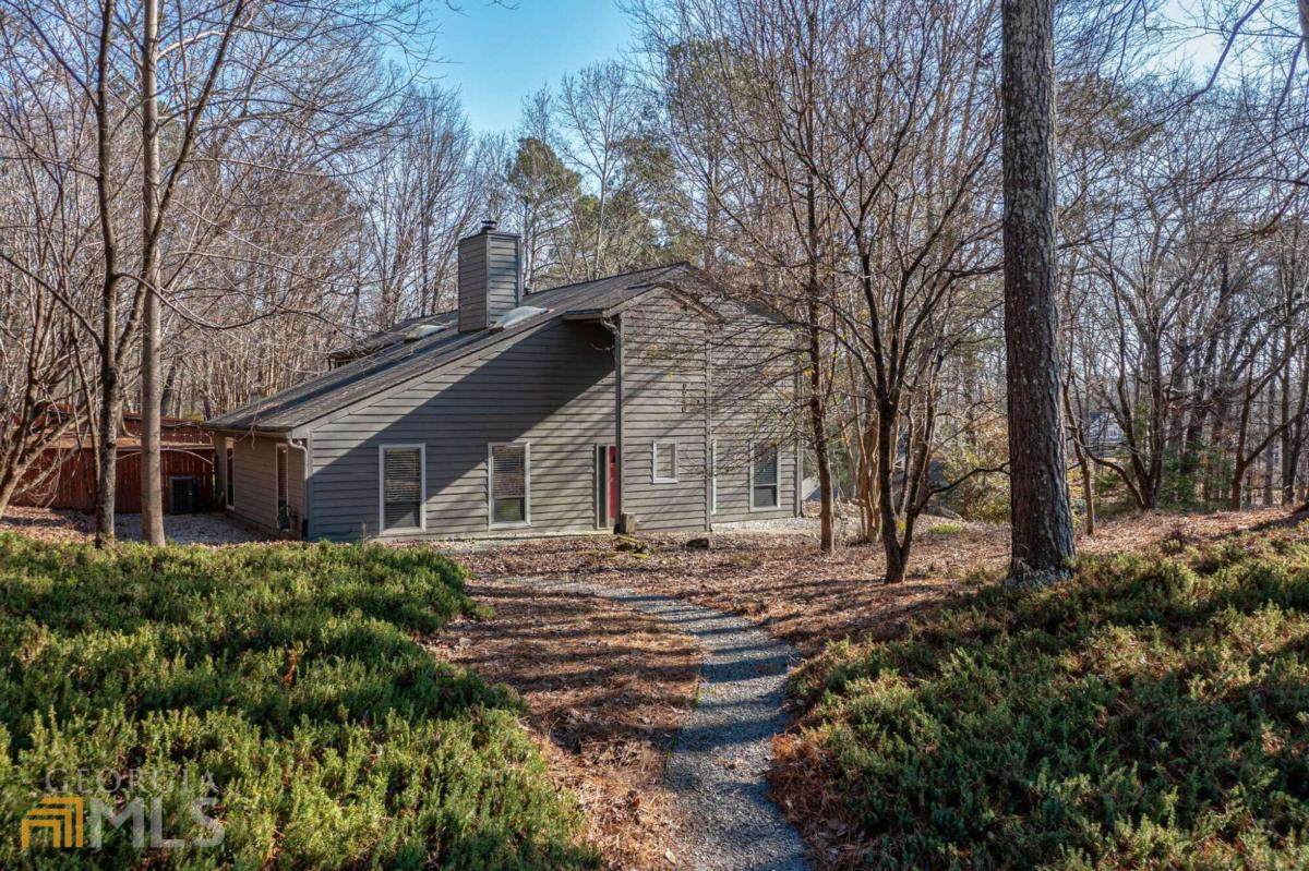 9040 Martin Road - Photo 1