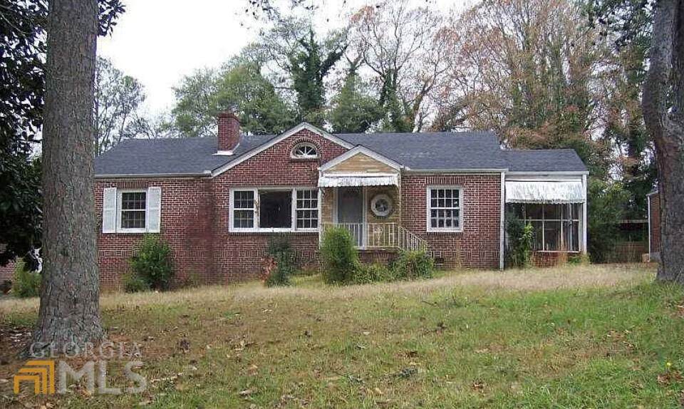 1327 Pollard Drive - Photo 1