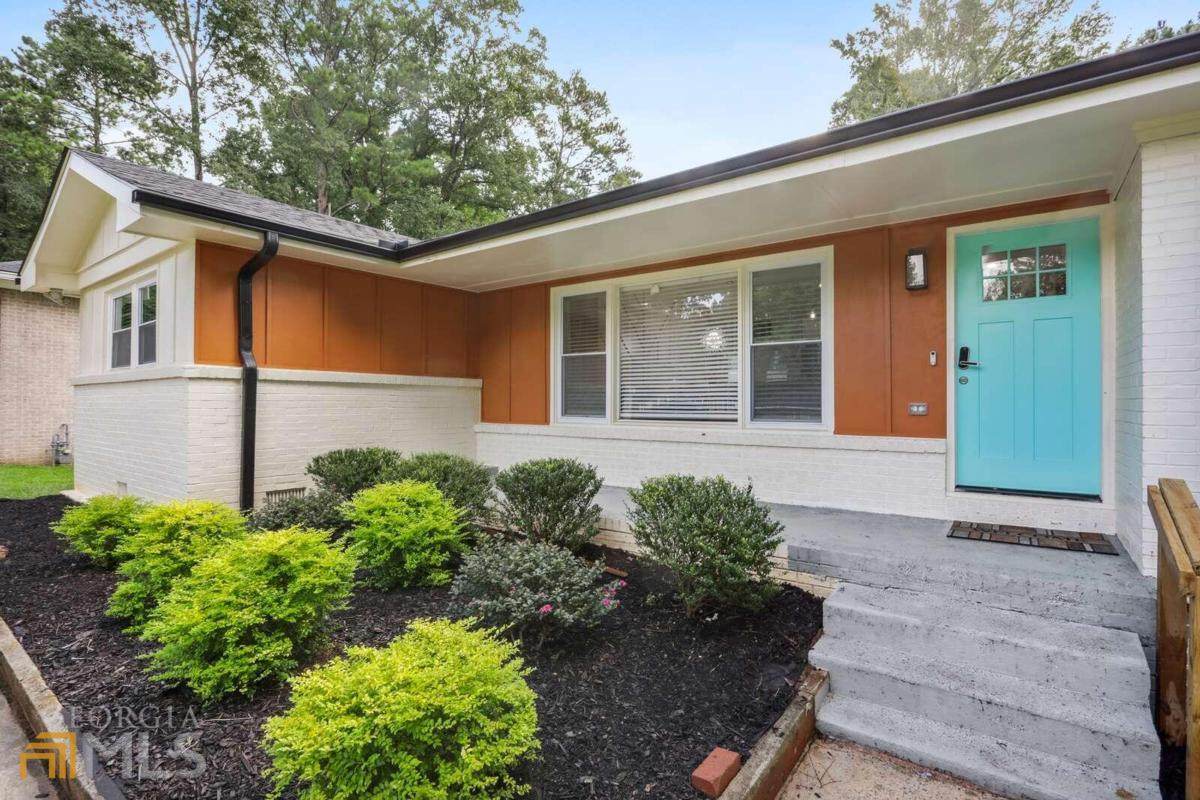 2200 Glendale Drive - Photo 1