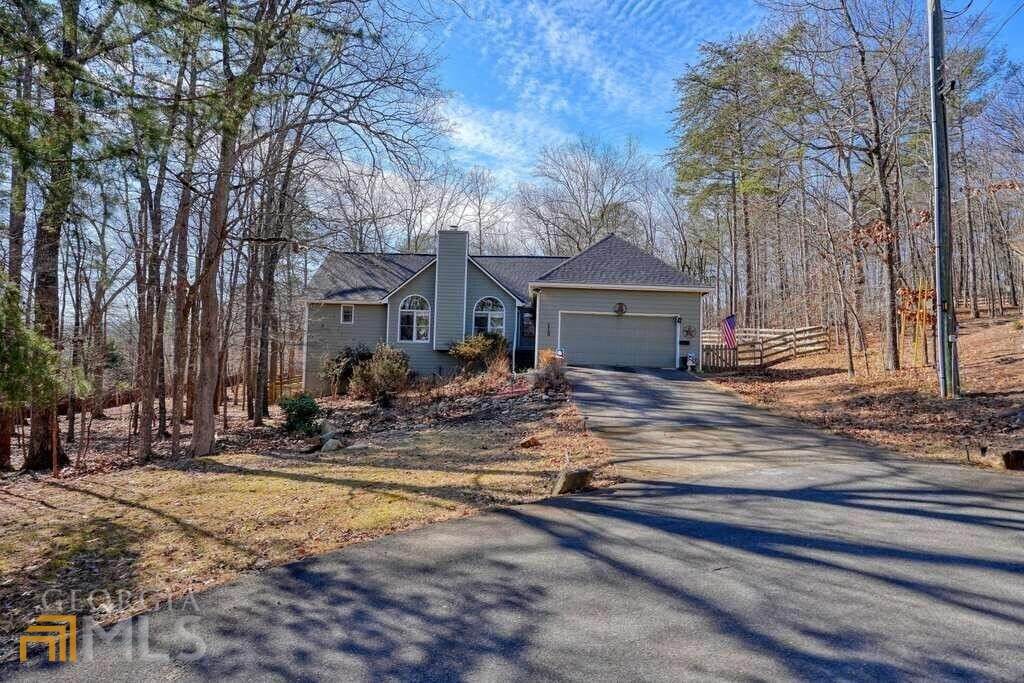 113 Cherry Court - Photo 1