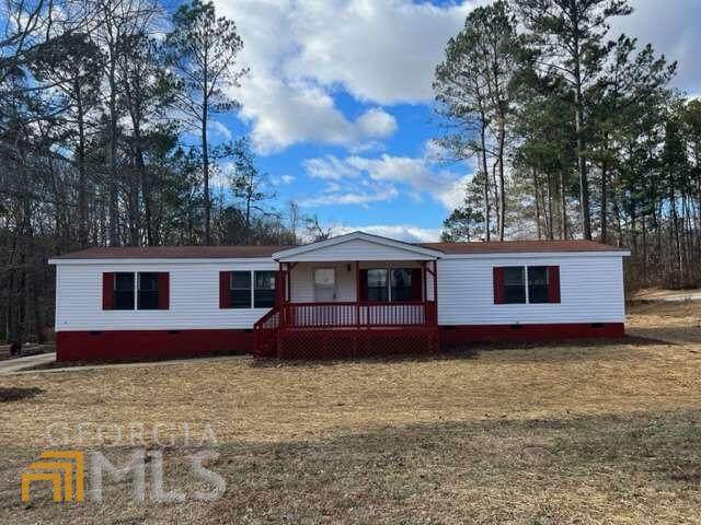 320 Stonegate Drive - Photo 1