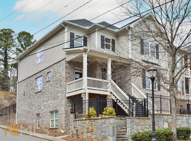 692 Jackson Street - Photo 1