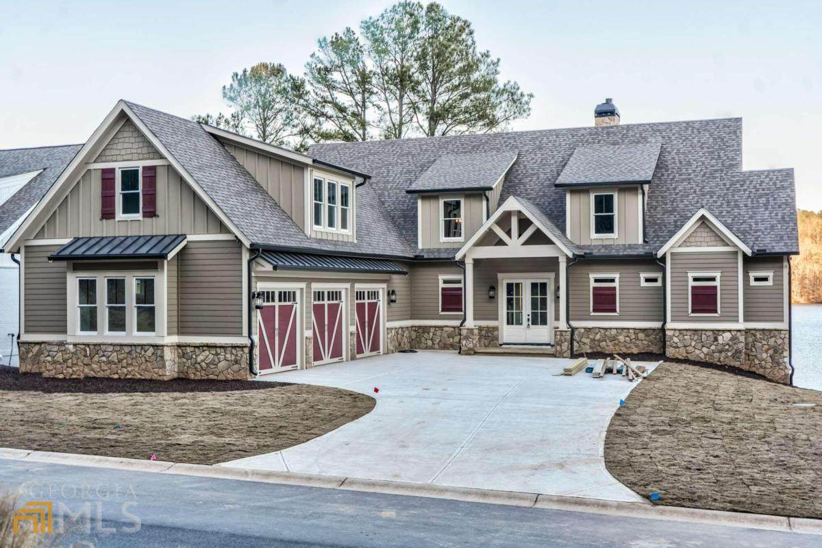 570 Clearwater Landing - Photo 1