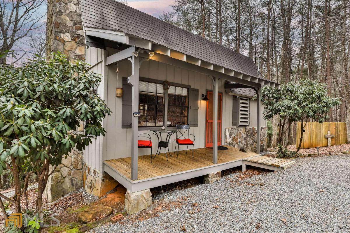 241 Walnut Mountain Road - Photo 1