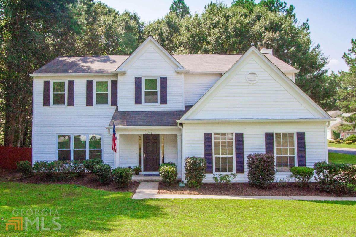 2048 Sinclair Court - Photo 1