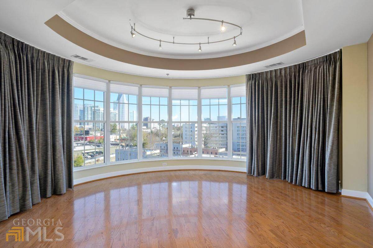 325 Paces Ferry Road - Photo 1