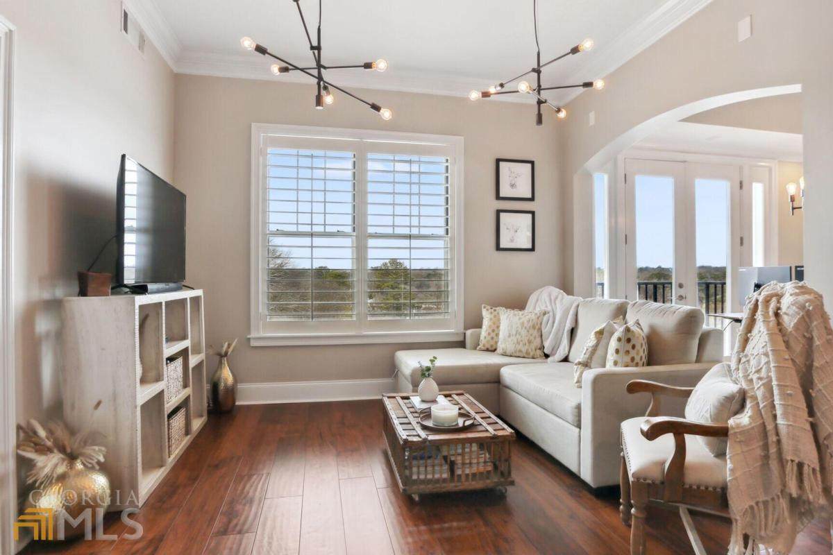 2255 Peachtree Road - Photo 1