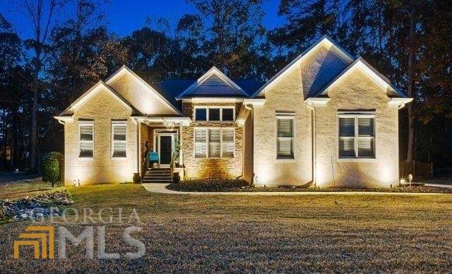 9015 Woodhaven Way - Photo 1
