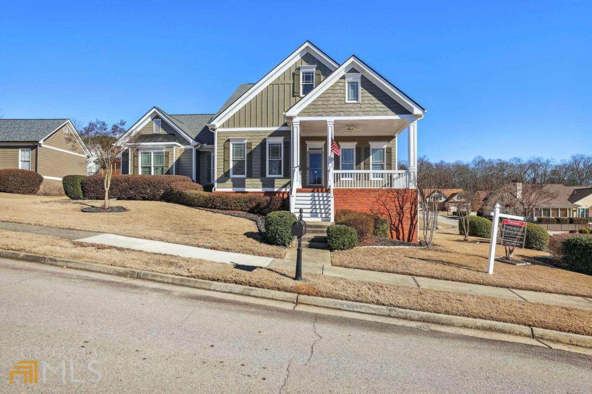 115 Chestnut Chase - Photo 1