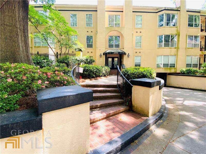 209 14th Street - Photo 1
