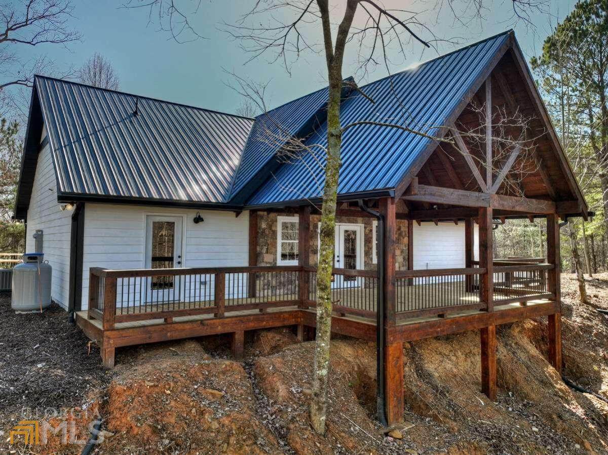 137 Thornwood Lane - Photo 1