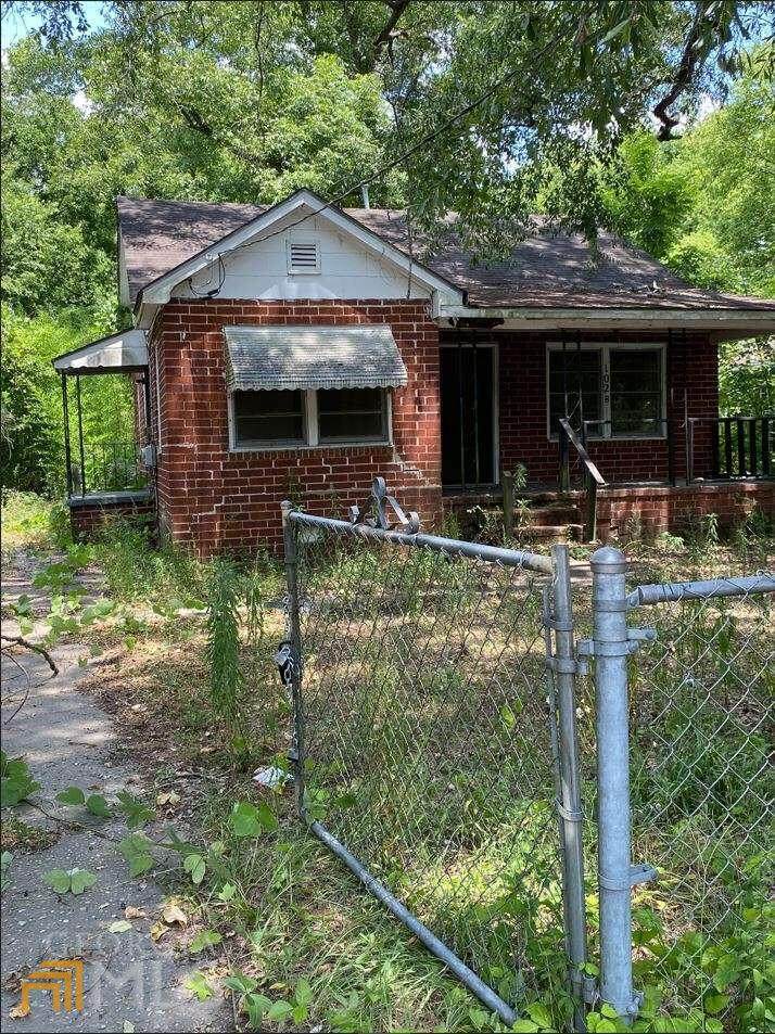 1028 Winston Road - Photo 1