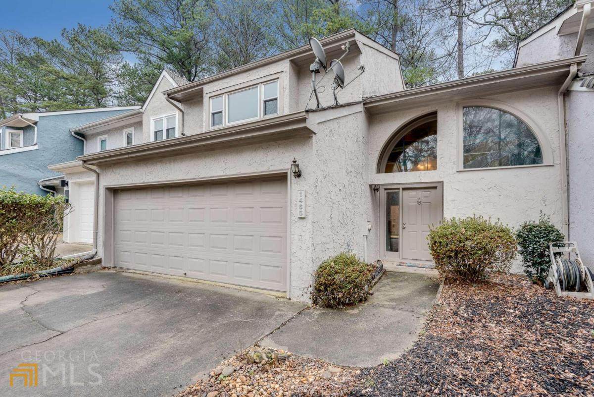 1465 Briaroaks Trail - Photo 1