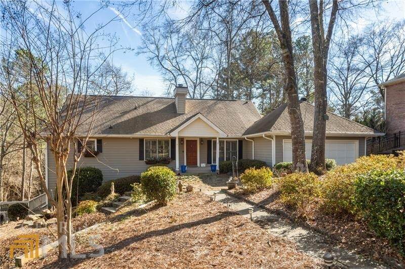 5065 Nesbit Ferry Lane - Photo 1