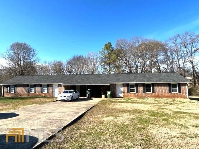 7324 Cave Spring Road - Photo 1