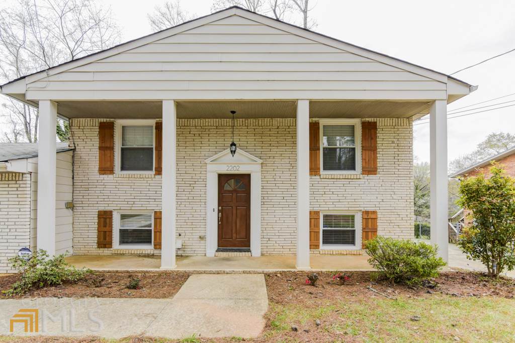 2202 Green Forrest Drive - Photo 1