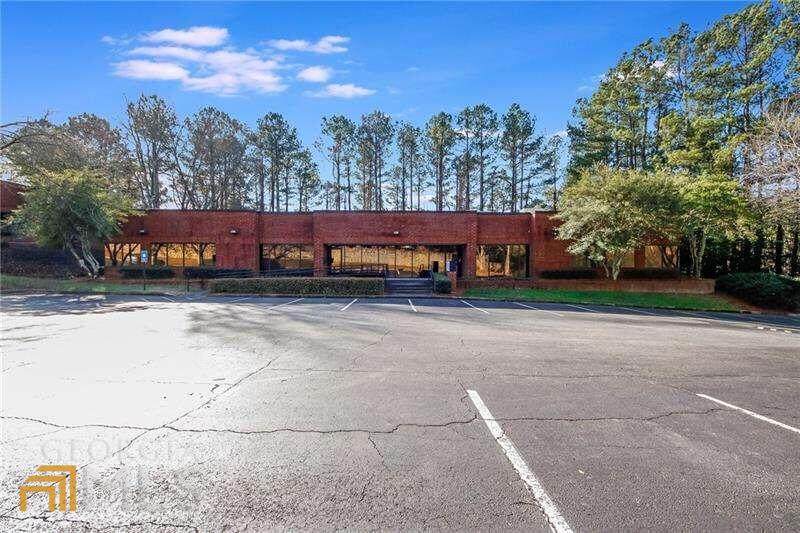 8215 Roswell Rd Road - Photo 1
