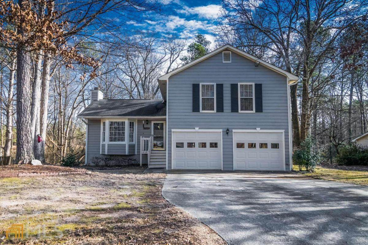 2562 Whisper Court - Photo 1