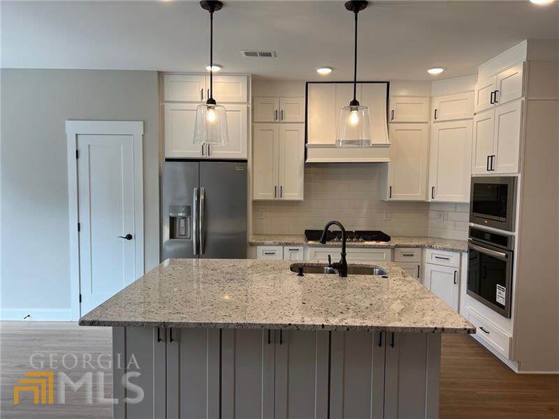 170 Hanover Drive - Photo 1