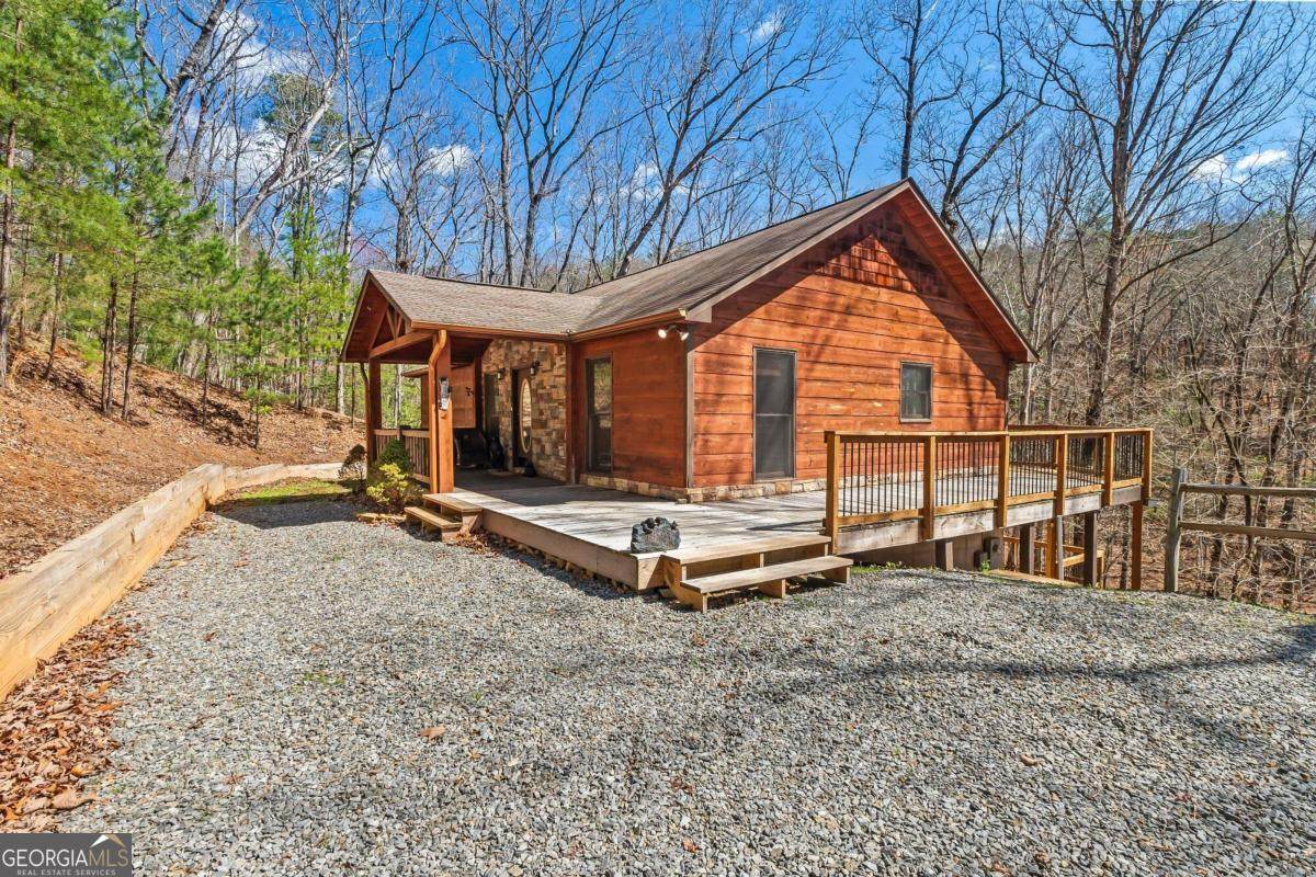 82 Oak Leaf Lane - Photo 1