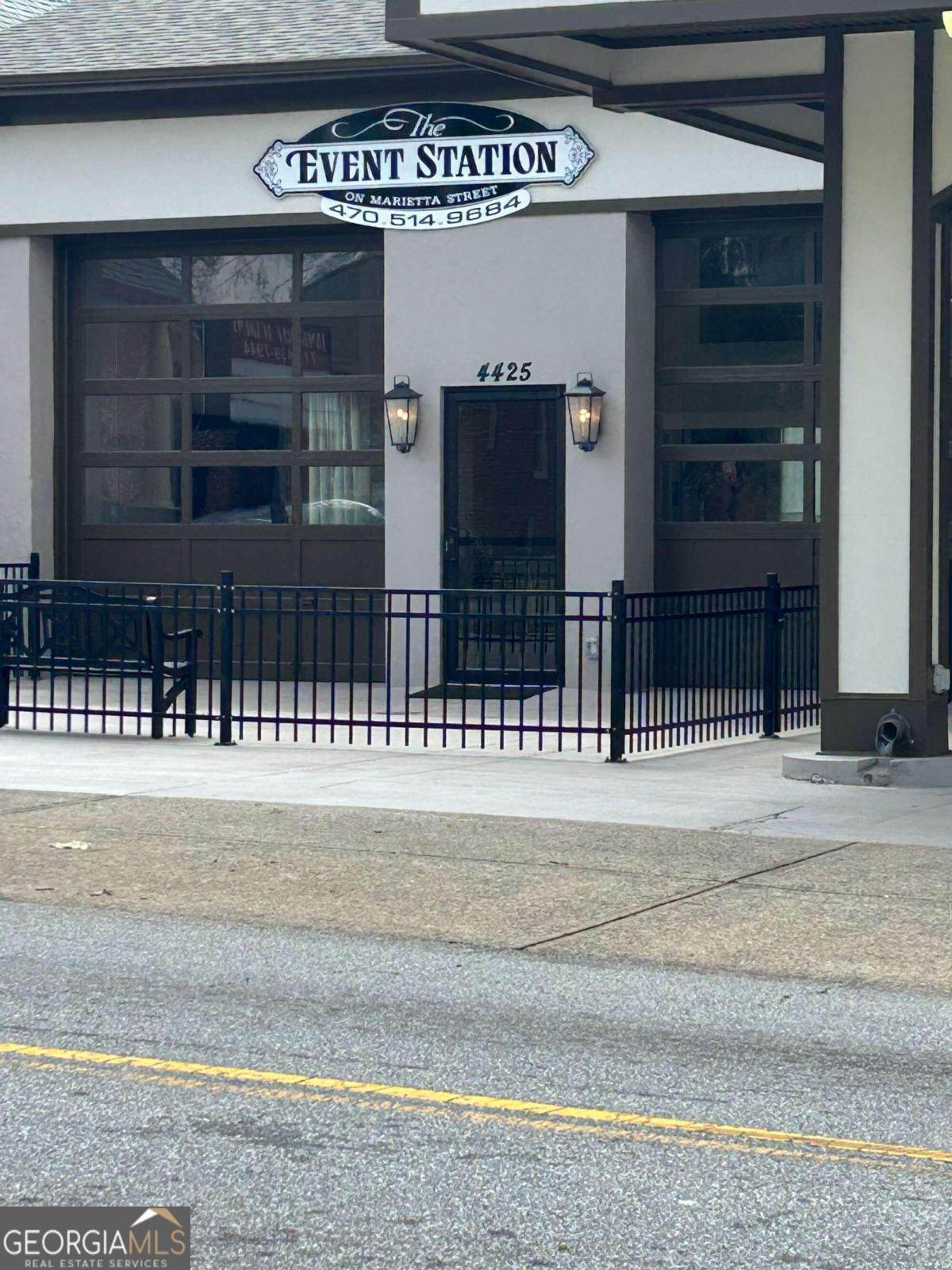 4425 Marietta Street - Photo 1