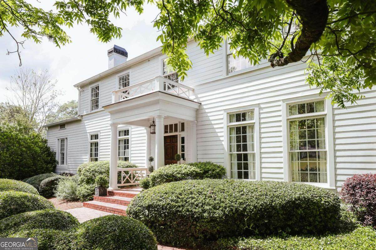 382 Westview Drive - Photo 1