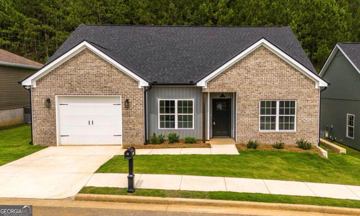 134 Lindy Lane - Photo 1