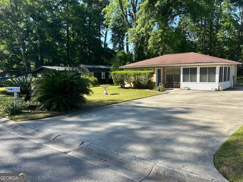 30 Gerald Drive - Photo 1