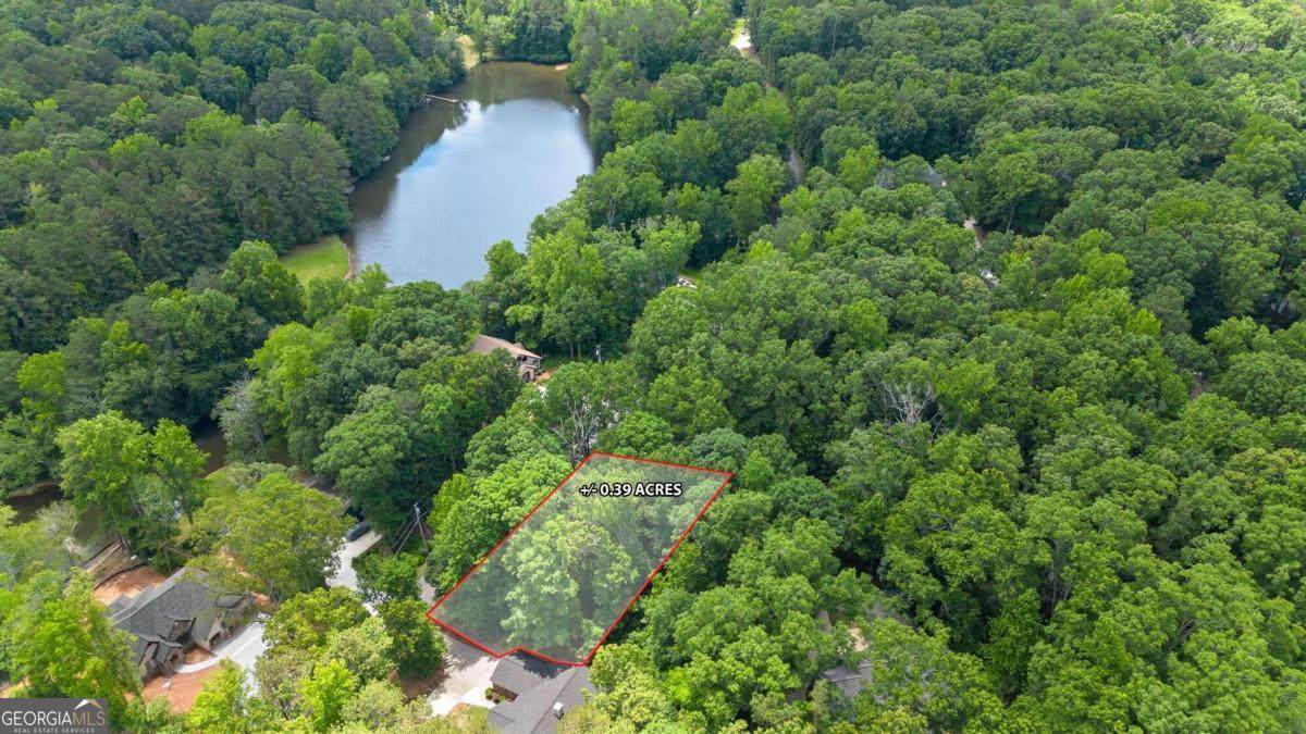 2025 Lakeview Parkway - Photo 1