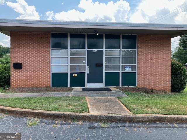 602 8th Street - Photo 1