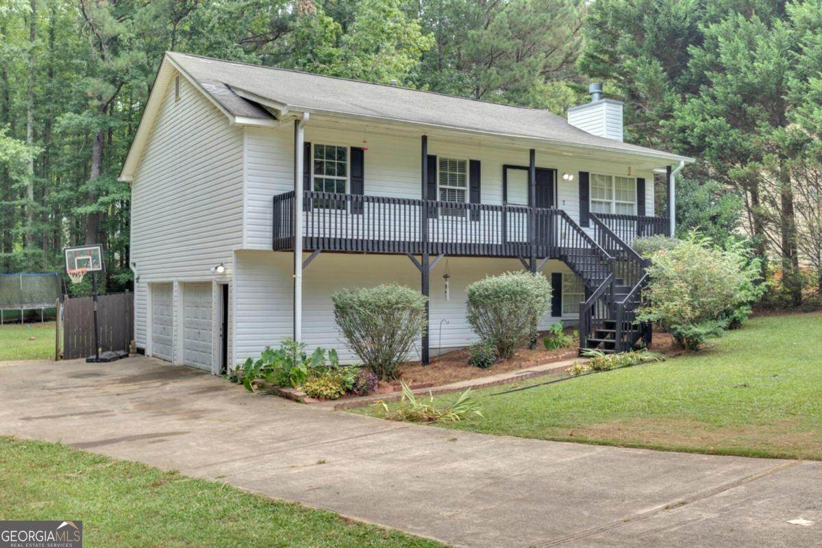 136 White Pine Lane - Photo 1