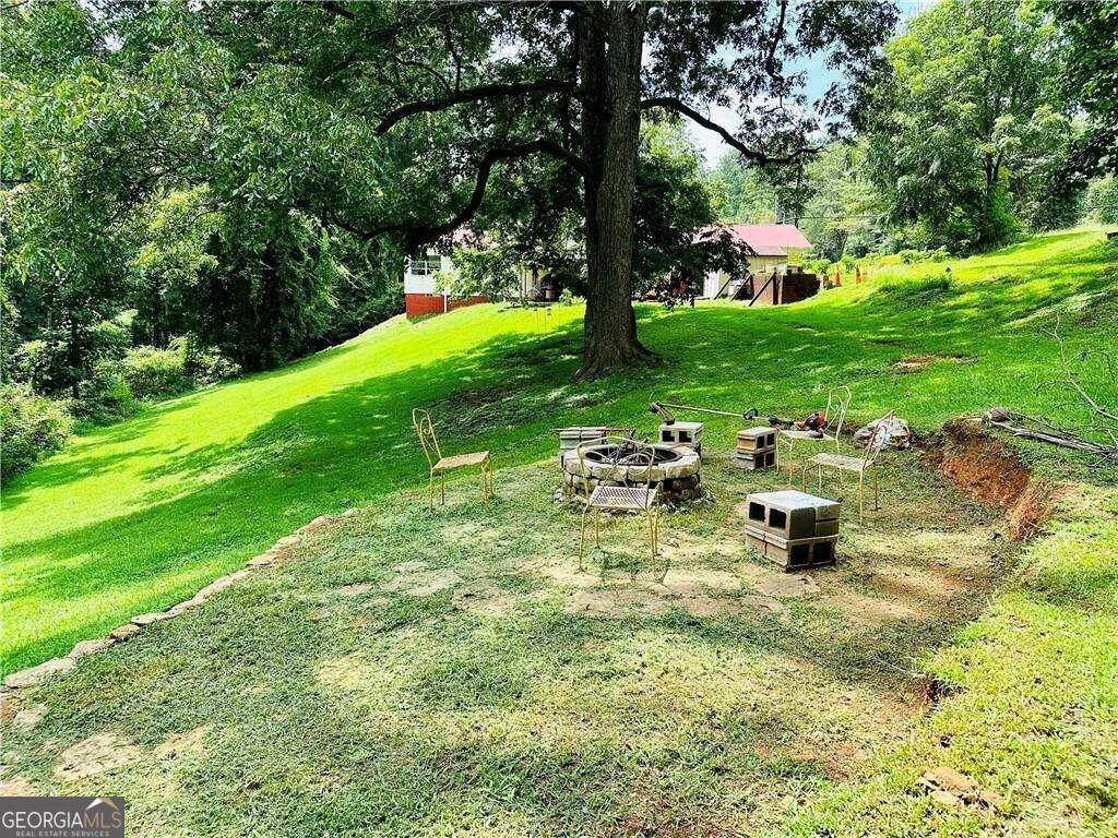 2582 White Sulphur Road - Photo 1