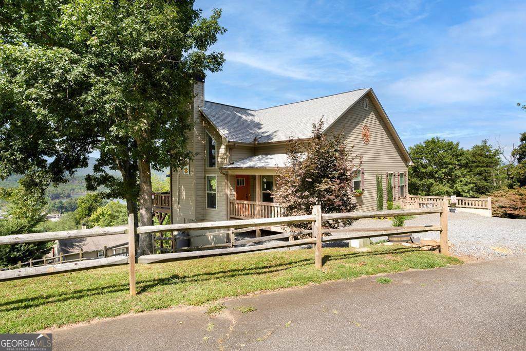 379 Chancey Drive - Photo 1