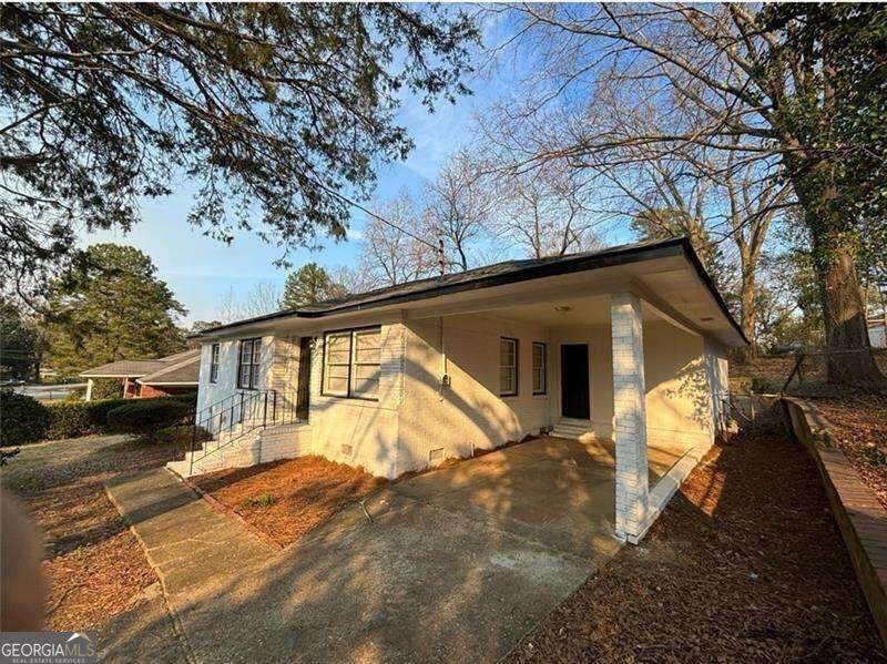1514 Bowman Street - Photo 1