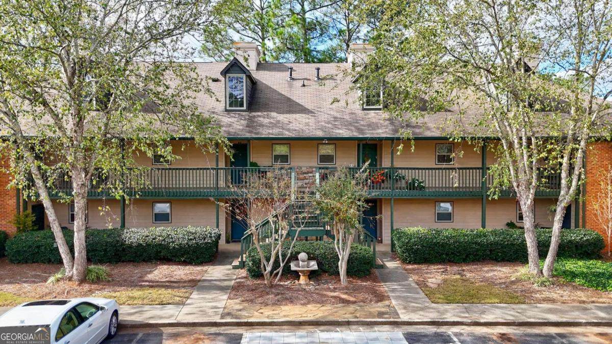 312 Brittany Court - Photo 1
