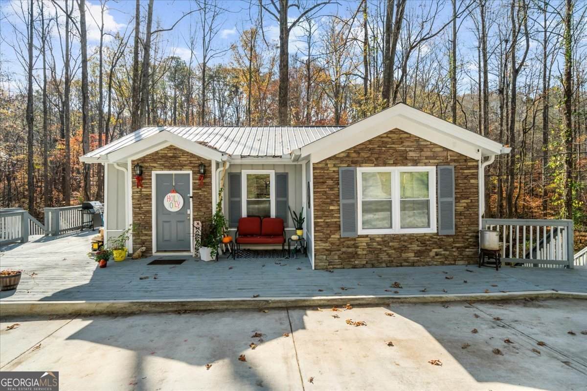 173 Mountainside Drive - Photo 1