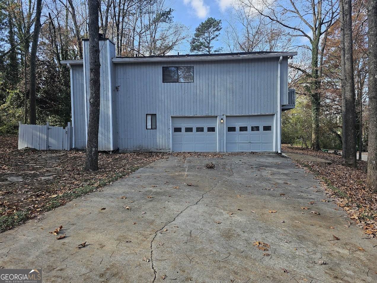 5085 Rock Glen Drive - Photo 1