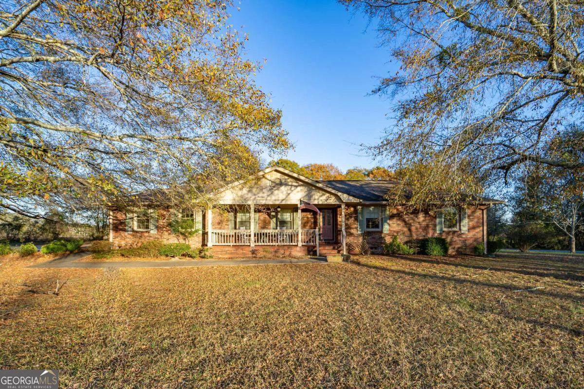 1526 Cherokee Road - Photo 1