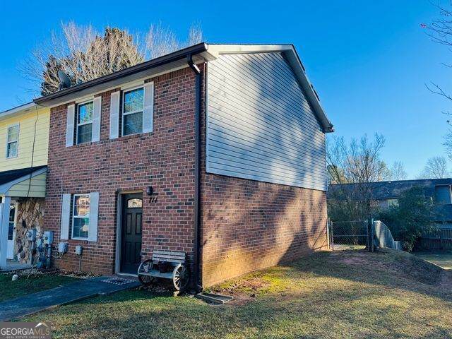 2711 Greystone Court - Photo 1
