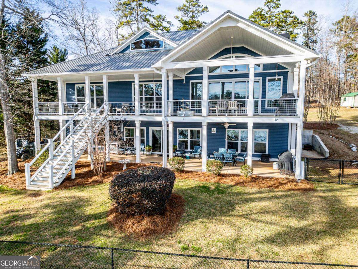 716 Foxglove Drive - Photo 1
