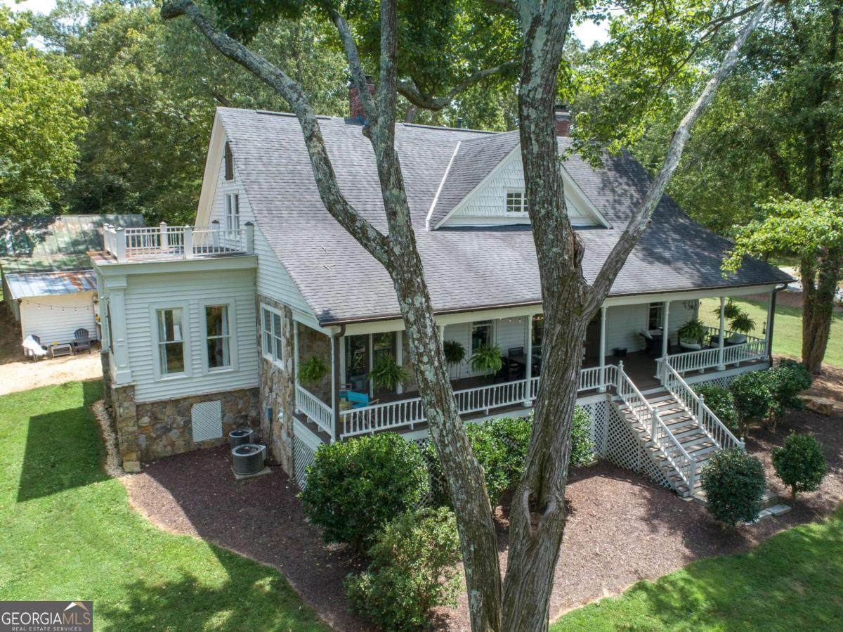 170 Summit Circle - Photo 1