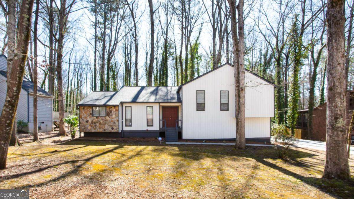 5199 Mainstreet Park Drive - Photo 1