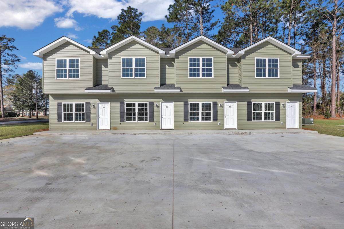 93 Briarwood Road - Photo 1