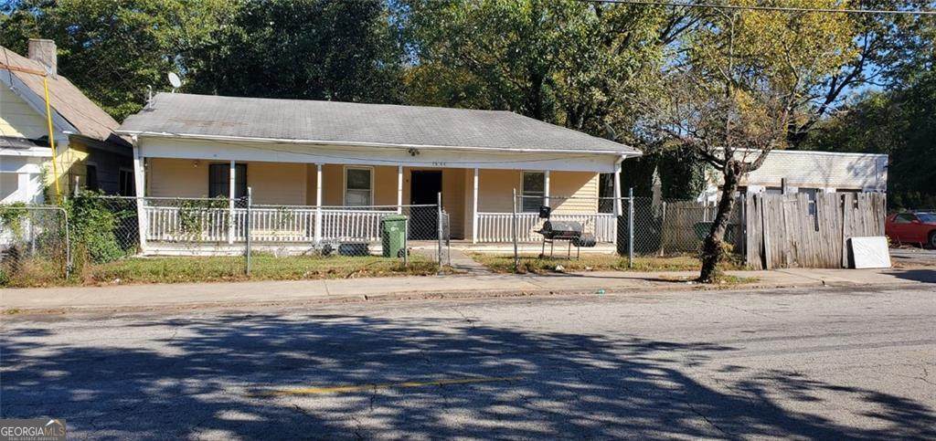 1644 Lakewood Avenue - Photo 1